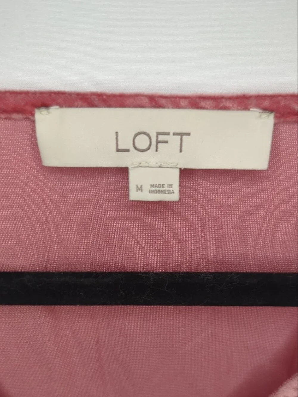 LOFT Velvet V-Neck Puff Sleeve Top - Rose